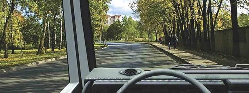 Вопрос №9 билета №13: Разрешается ли Вам выполнить разворот на данном участке дороги?