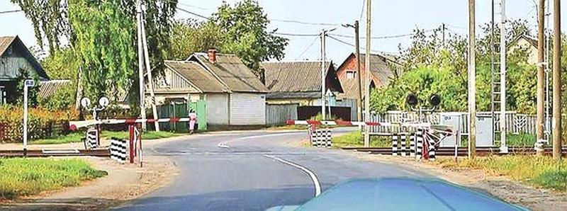 Вопрос №16 билета №24: В данной ситуации Вы должны остановиться: