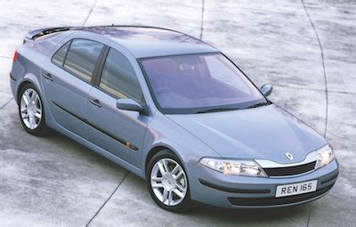 Фото Laguna лифтбек 1993-2001