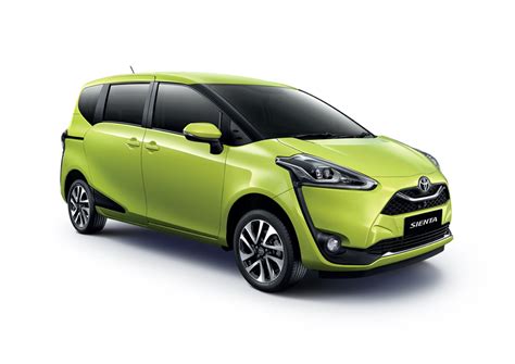 Фото Sienta II минивэн 2015-2022